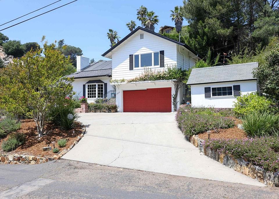 1st image of 4934 Vista Arroyo