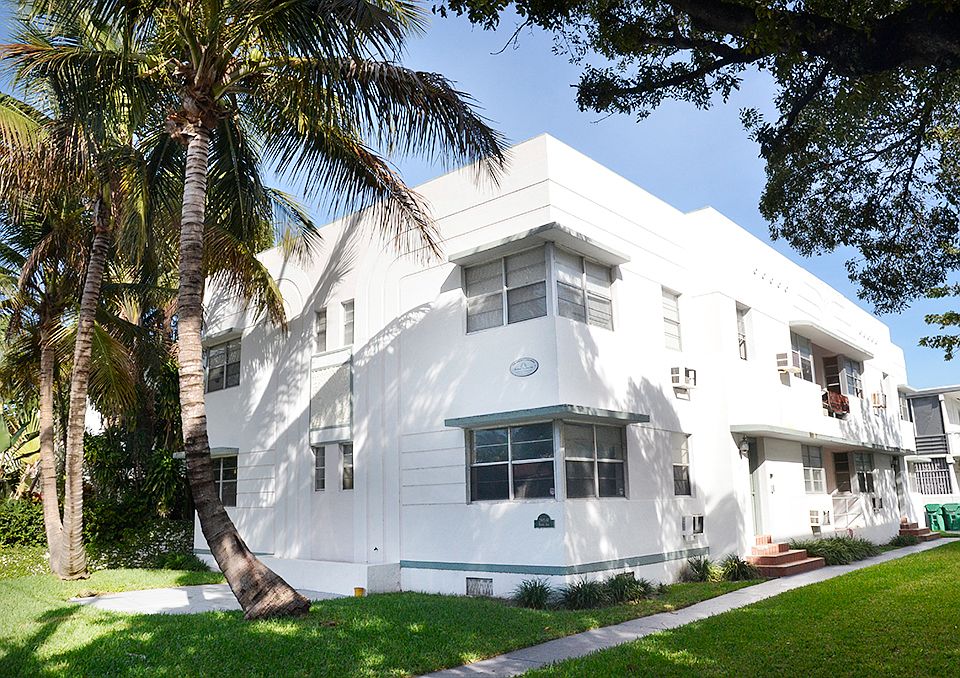 1st image of 2905 Sheridan Ave