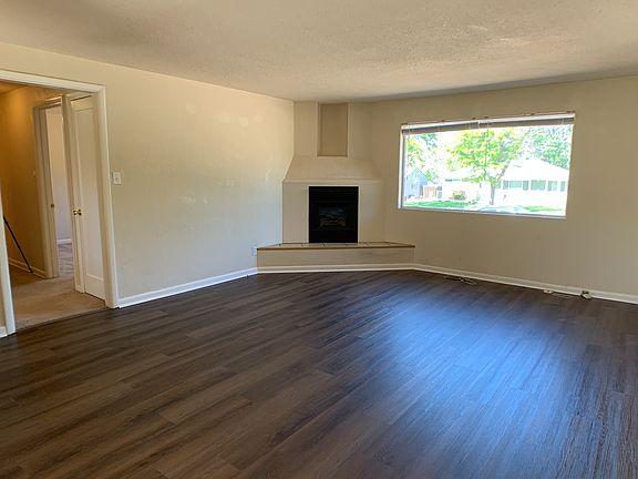 2221_bonfoy_b_06142021