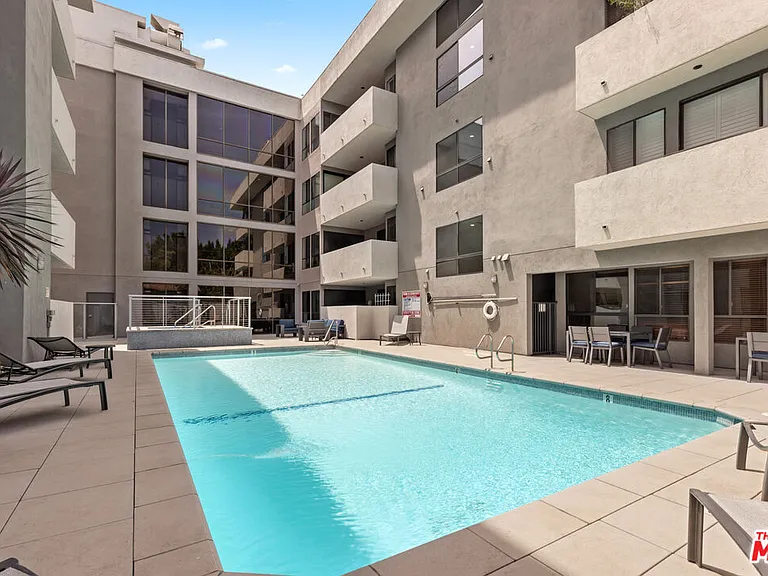 12115 San Vicente Blvd #315 — Photo 1