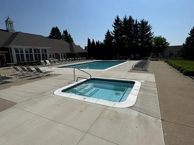 56040 Chesapeake Cir — Photo 17