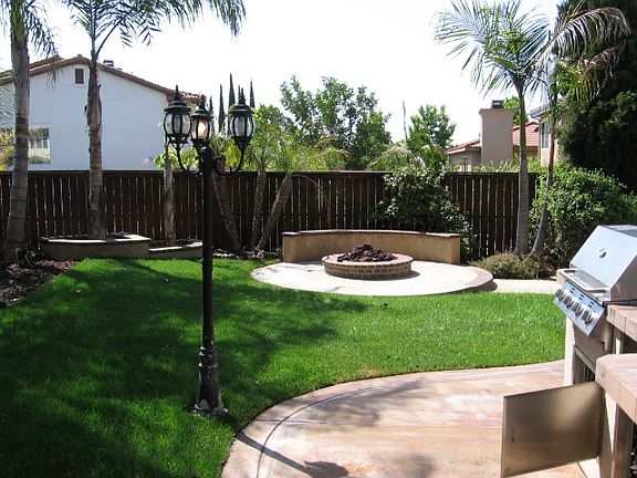 2nd image of 1050 Tesoro Ave