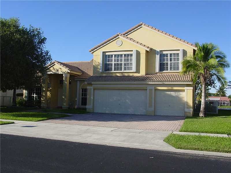 1st image of 19463 NW 11th St