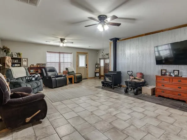 17725 Saddleback Ln, El Reno, OK 73036