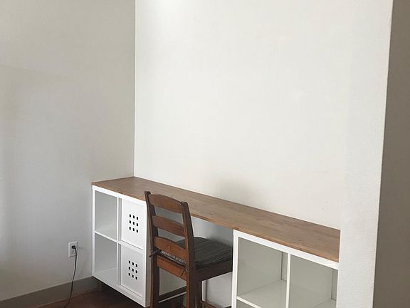 2nd image of 4547 8th Ave NE APT 303