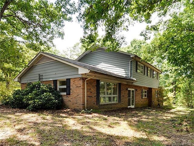 1st image of 2025 Fair Forest Dr