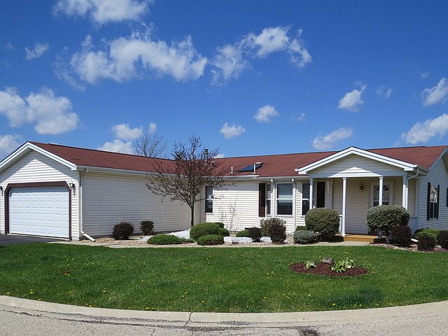 1st image of 3500 Blue Heron Cir