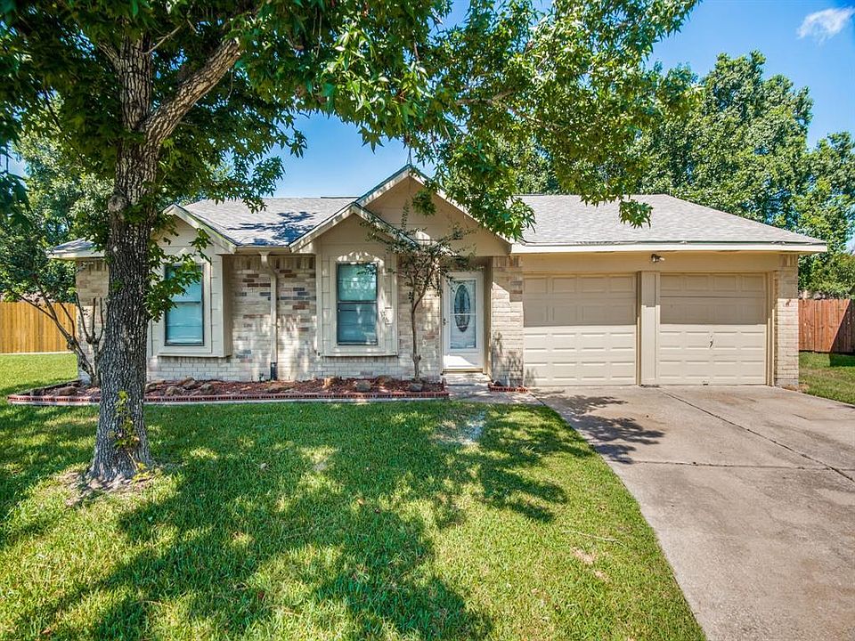 1st image of 16750 Summer Dew Ln