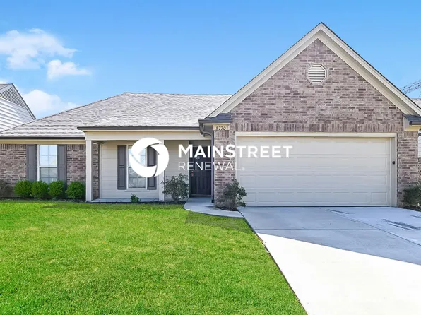 8770 Smith Ranch Dr, Southaven, MS 38671