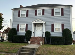 349 Juniper St FLOOR 2, East Providence, RI 02914