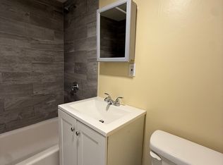 163 1/2 Grand St #1, Worcester, MA 01603