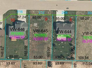 212 Haymeadow Ct, Wrightstown, WI 54180