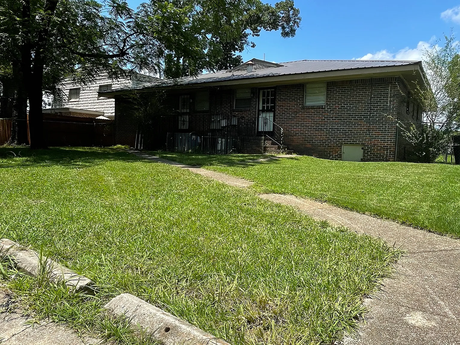 2 bed, $975 — Photo 2