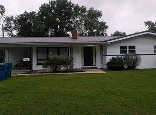 17 Cherry Dr, Mount Vernon, IL