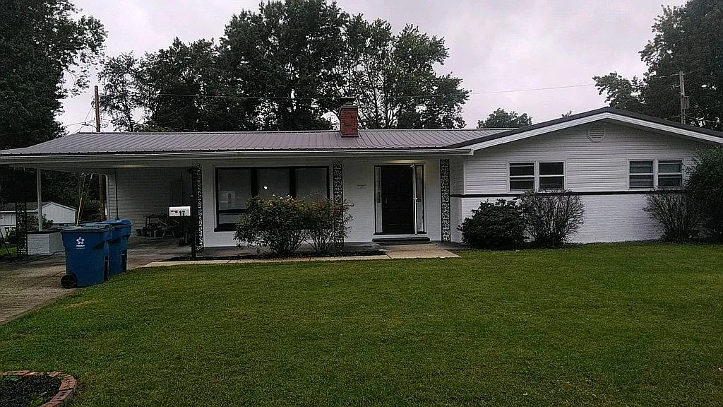 17 Cherry Dr photo 1