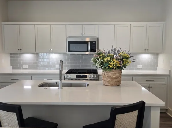 4517 Broadwick St, Montgomery, AL 36116