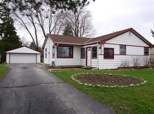 5425 W Brown Deer Rd, Brown Deer, WI 53223