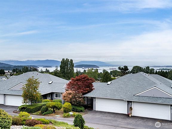 2nd image of 3817 Ridge Top Drive