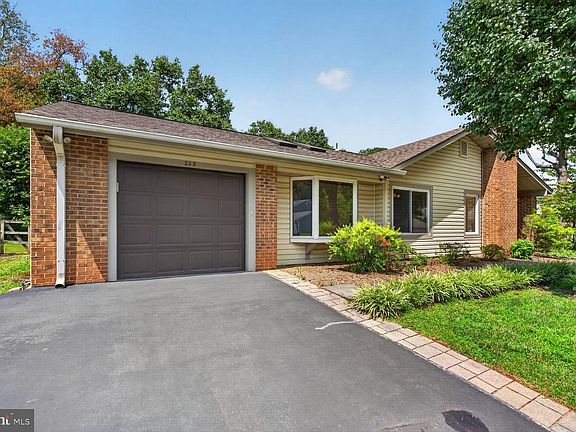 2nd image of 323 Avondale Dr