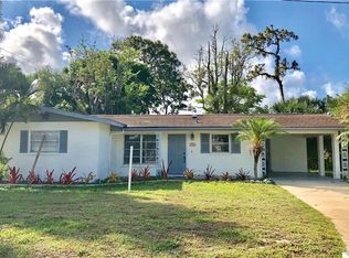 235 Seminole Dr, Venice, FL 34293