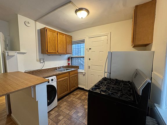3rd image of 1313 Gilpin Ave APT 4