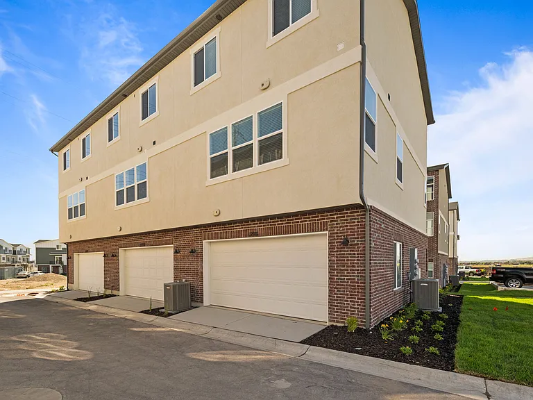 12981 S Devils Garden Ct — Photo 2