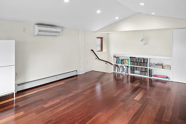 Sold by Keller Williams NYC | media 23