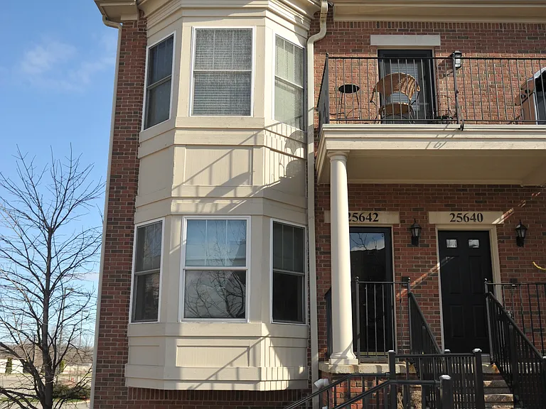 25642 Portico Ln #25642 — Photo 1