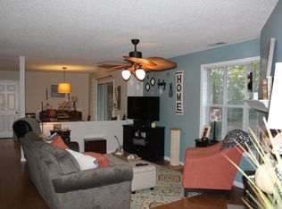 1120 Turtle Creek Dr APT B, Greenville, NC 27858
