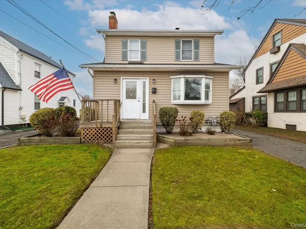 125 Wilson Street, East Rockaway, NY 11518