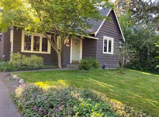 11334 40th Ave NE, Seattle, WA 98125