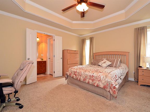 5th image of 9329 Crooked Creek Dr