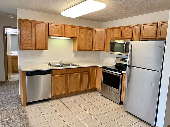 4th image of 4281 33rd Ave S #204