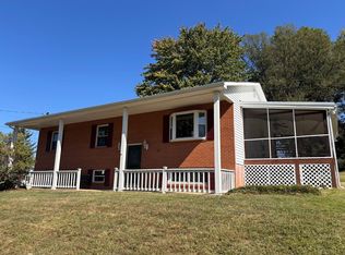 793 Northwest Dr, Morgantown, WV 26505