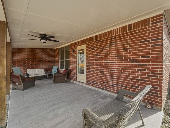 3rd image of 13509 Ponderosa Ranch Rd