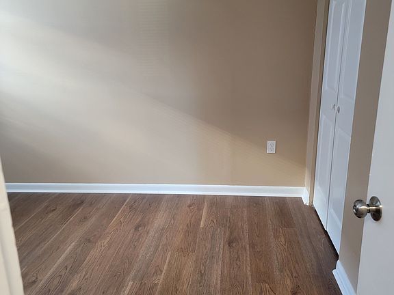 4th image of 177 Loudon Rd W #2