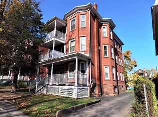 160 Madison St FLOOR 3, East Hartford, CT 06118