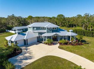 324 Shilo Rd, Sarasota, FL 34240