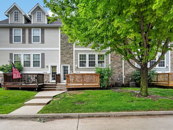 15218 Greenbelt Dr, Urbandale, IA 50323