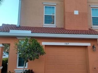 1836 Concordia Lake Cir UNIT 1309, Cape Coral, FL 33909