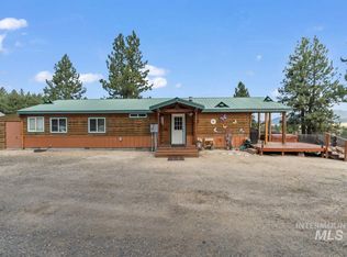 737 S Main St, Cascade, ID 83611
