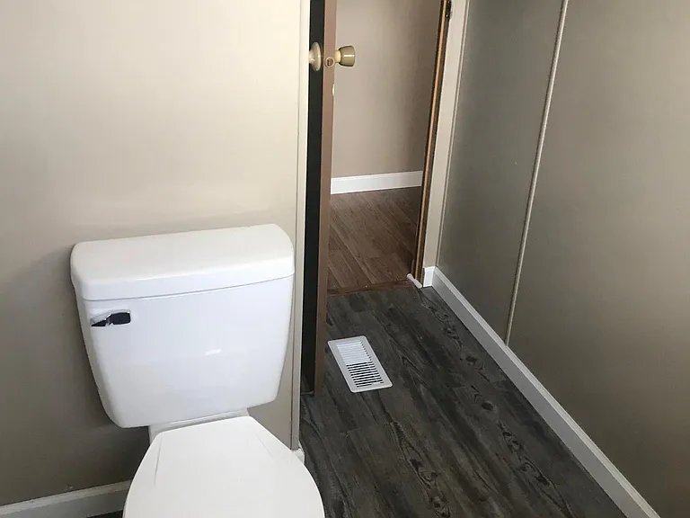 5974 Hibernia Dr — Photo 5