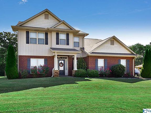 2nd image of 281 Lazy Oak Dr