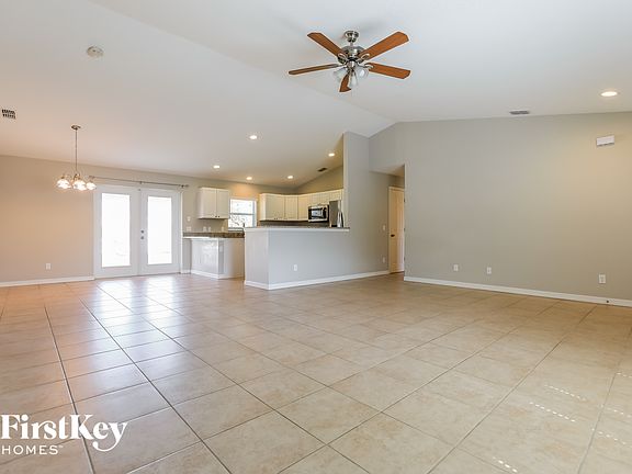 2nd image of 7369 Skycrest St