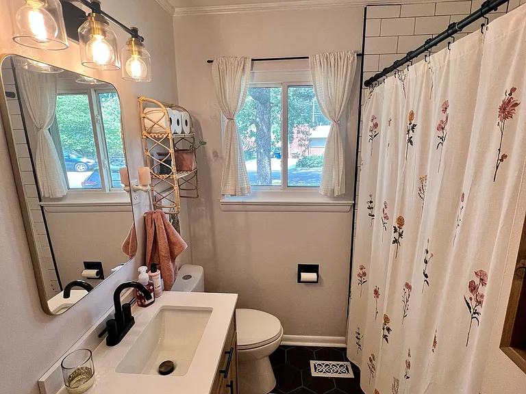 1202 Cranbrook Dr — Photo 12