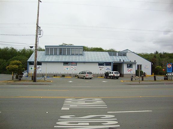 4th image of 307 S Hwy 101