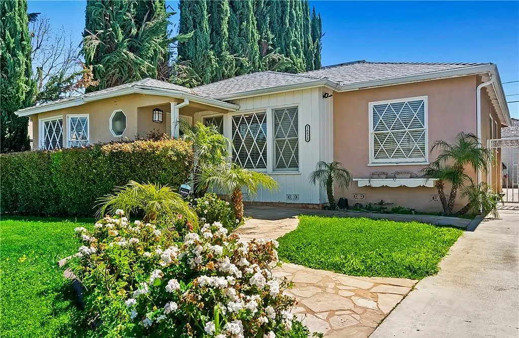 3 bed, 1730 sqft, $5,495 — Photo 4