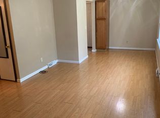 106 E 6th St, Saint Jacob, IL 62281