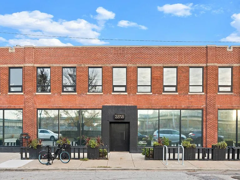 23rd Place Apartments - Market Rate Apartments — Photo 36