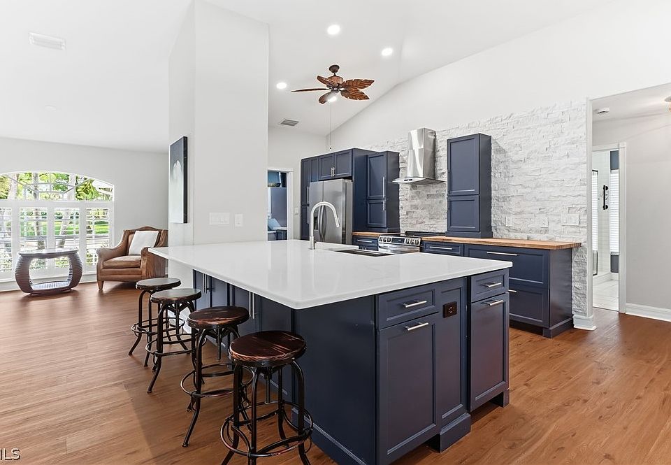 1377 Coconut Dr, Fort Myers, FL 33901 | MLS #2026010739 | Zillow